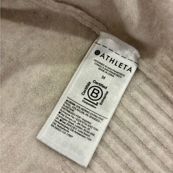 Athleta Westwood Sweater in Cream Merino Wool Blend Size Medium - Picture 7 of 7